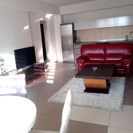 Central Lux Apartment Skopje Luaran gambar